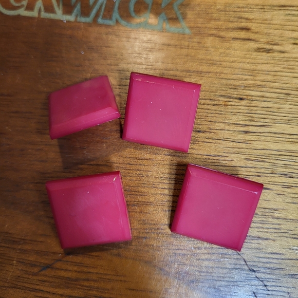 Vintage Red Square Plastic Shank Sewing Buttons ~ 4 Pieces - Picture 4 of 13